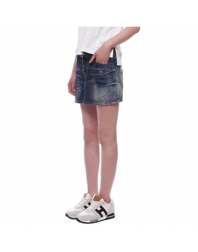 디스퀘어드2 [갤러리아] 여성 워싱 데님 스커트(S75MA0323 S30281 470) 착용컷