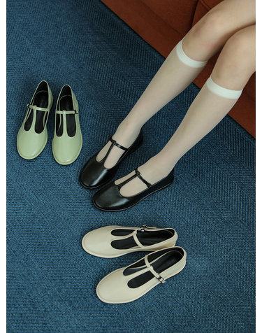 23a826 T-strap flat_3colors