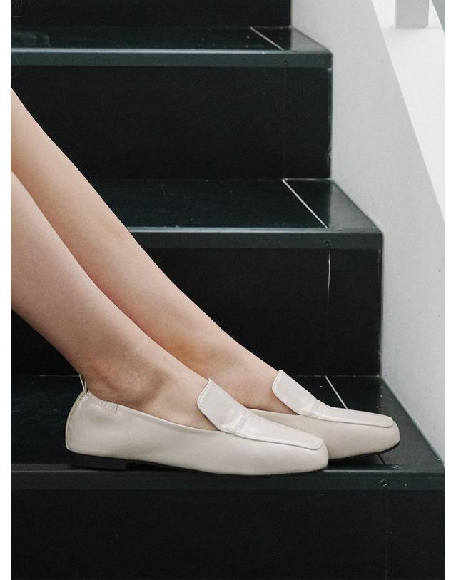 프리플라 ljh131-7 Comfy Square Flats - 2 Colors 착용컷