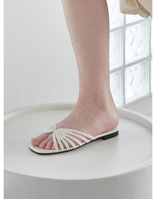 프리플라 ljh102-0 Fan Strap Mules - 3 Colors 착용컷