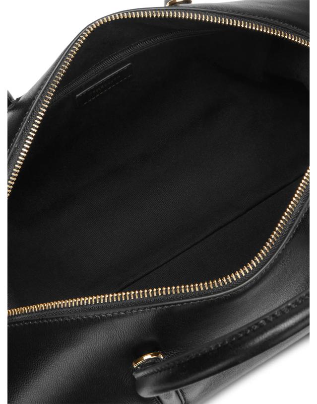 드멜리어 [해외직구] 드멜리어 The Midi Stockholm Duffle Bag 12034445148424 TP725501347 착용컷