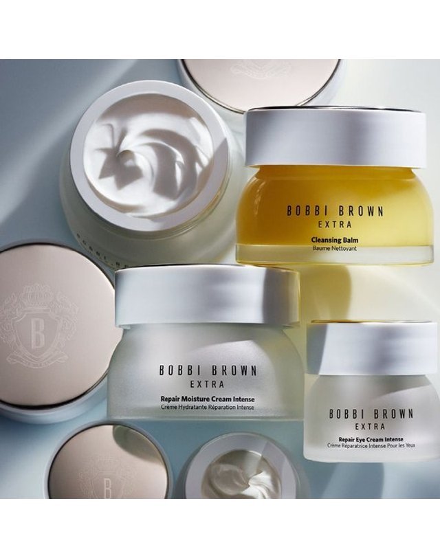바비브라운 [갤러리아] 바비 브라운 엑스트라 클렌징 밤 100ml 착용컷