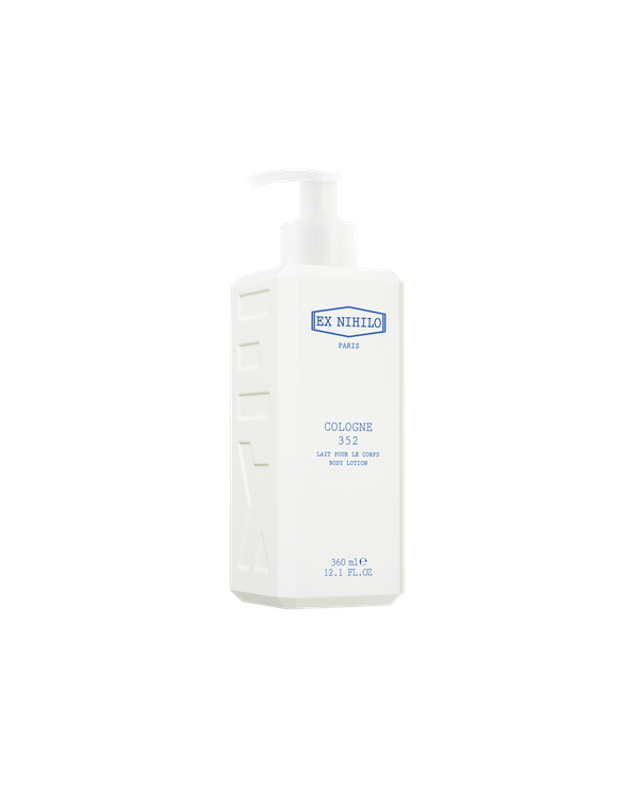 엑스니힐로 [갤러리아] 엑스니힐로 콜론352 바디로션 360ml 착용컷