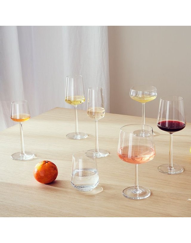 이딸라 [갤러리아] [이딸라] 에센스 레드 와인잔 450ml 4개 [연간 기프트] 착용컷