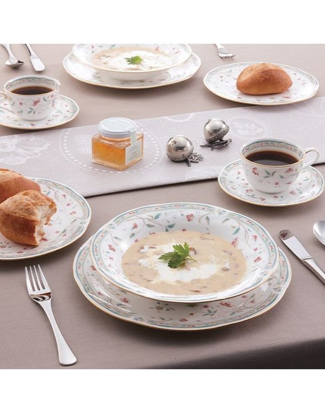 노리다케 [갤러리아] 4409 하나사라사 중접시 2P (CAKE PLATE) 착용컷