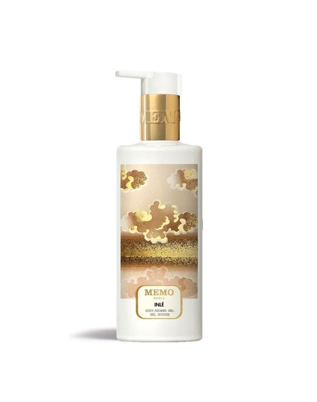 메모 [갤러리아] [메모] 바디 샤워 젤 300ml 3종 택 1 착용컷