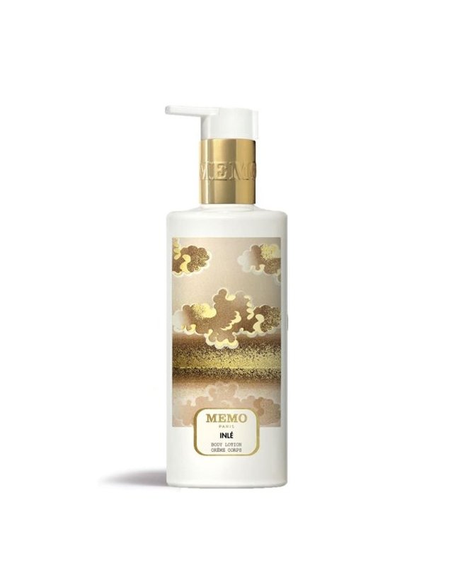 메모 [갤러리아] [메모] 바디 로션 300ml 3종 택 1 착용컷