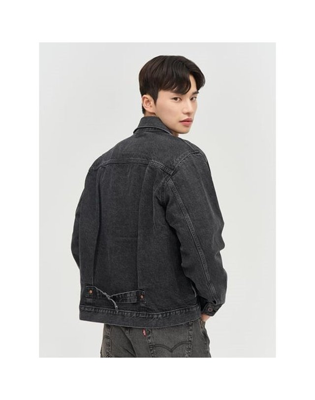 리바이스 [갤러리아] 남성 TYPE 1 데님 트러커 자켓(A3174-0000) 착용컷