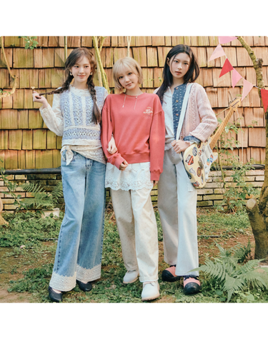 [갤러리아] [써스데이아일랜드]2026 S/S 라운드넥 크로셰 니트 베스트 (T262MVT132W)