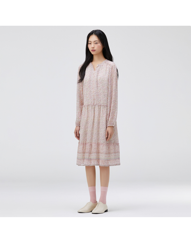 써스데이아일랜드 [갤러리아] [써스데이아일랜드] 2026 S/S 플라워 보더 미디 원피스 (T262MOP139W) 착용컷