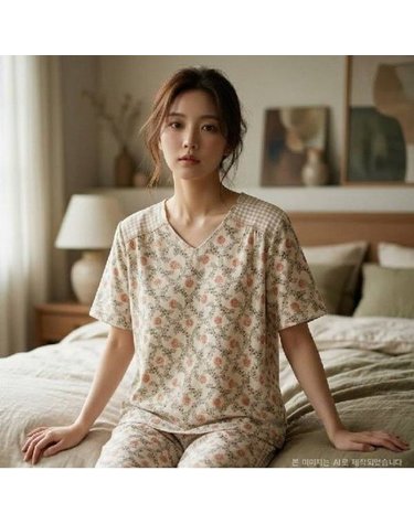 [갤러리아] 폴리스판 플라워 여성 홈웨어 이지웨어 상의 (EZ1963)