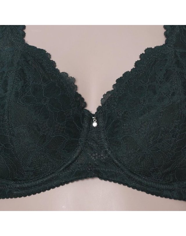 비비안 [갤러리아] G/BBM 기능성 부직포 80E컵 브래지어 (BR3461Q)DPGR 착용컷