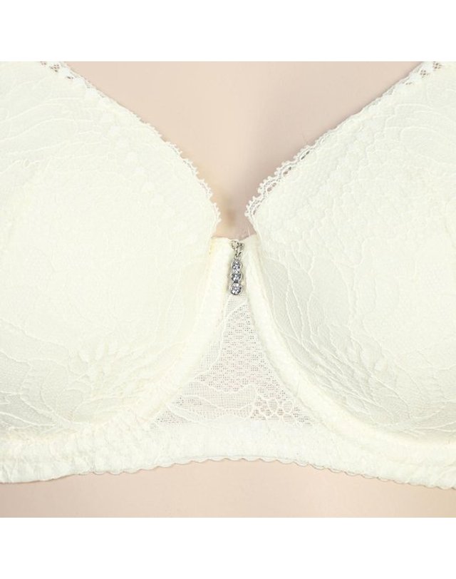 비비안 [갤러리아] G/비비안 BBM 자가드 레이스 풀컵 보정 브래지어D-F컵(BR3526Q)CR 착용컷