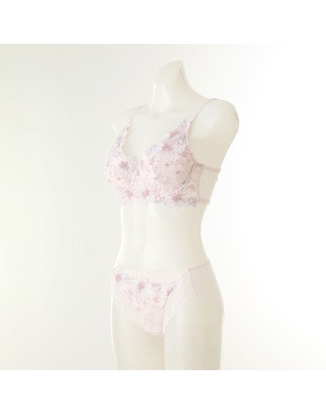 와코루 [갤러리아] [와코루]D컵]살루트 감각 보정브라+레이스팬티 [DBR0466D DPT0466S/IV] 착용컷