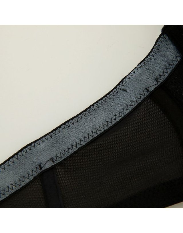 와코루 [갤러리아] E컵 블랙 1/2컵 언더65부터 탈부착 오프숄더 성형브라(WBR6140E BK) 착용컷