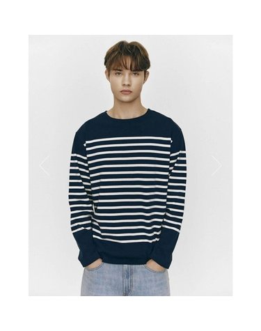 [갤러리아] [25SS]NEW 남자 릴렉스핏 스트라이프 긴팔티(01025520)