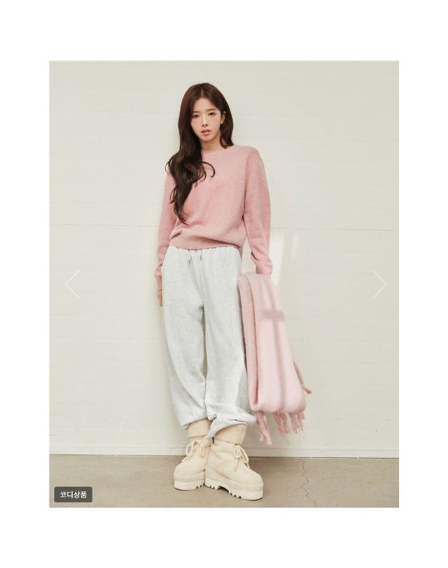 지오다노 [갤러리아] [여]테리 기모 스트레이트 팬츠(05415961) 착용컷