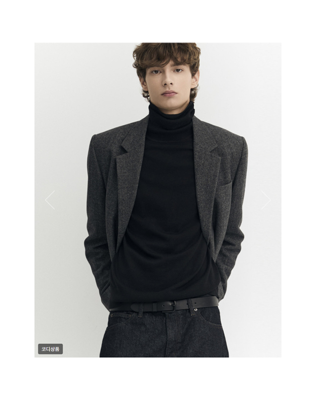 지오다노 [갤러리아] [변우석] 울 블레이저(01076907) 착용컷