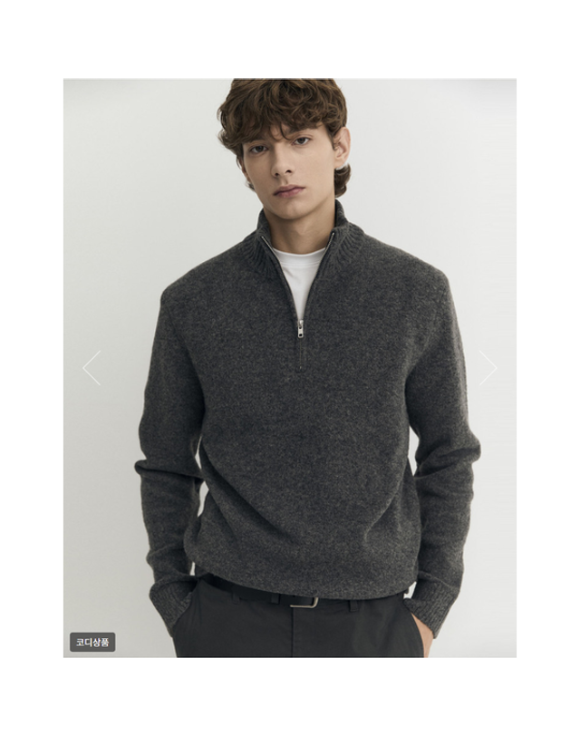지오다노 [갤러리아] [변우석] 울혼방 목넥 긴팔 하프 니트(01056921) 착용컷