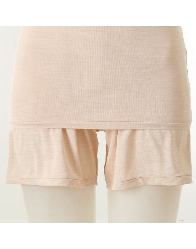 비너스 [갤러리아] [여]가벼운 착용감 부드럽고 매끄러운 인견소재 심플라인 스트랍런닝 (VLG2478) 착용컷