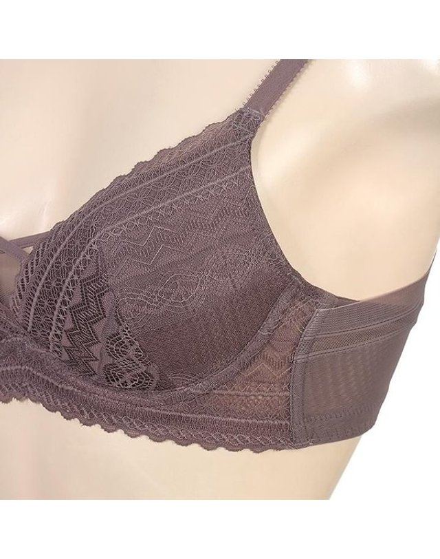 비너스 [갤러리아] *여]비너스 가슴을 모아주는컴포트라인브라E/F컵(VBRG620EF/DB) 착용컷