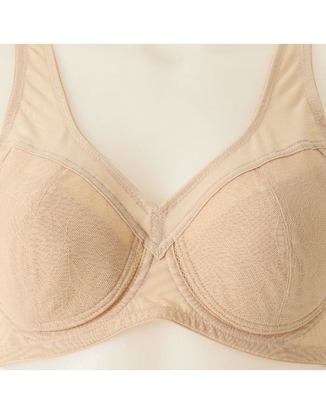비너스 [갤러리아] [여](E,F컵)비너스 바디미 풀컵 기능성 보정브라(VGBM164EF_SK) 착용컷