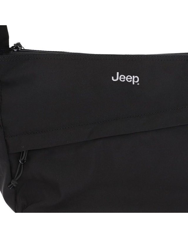 지프 [갤러리아] 지프(Jeep) 남여공용 사선포켓 크로스백 JR0GAU522 착용컷