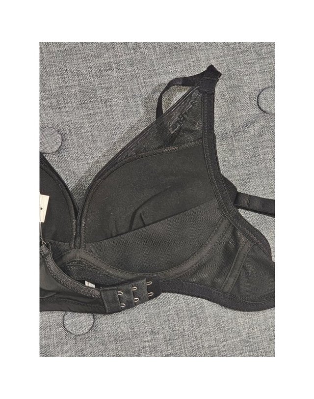 원더브라 [갤러리아] 블랙 볼류머 퍼팩트볼륨 노와이어브라,팬티세트(75A~85D)WBWBR5P03T,WBWPT 착용컷