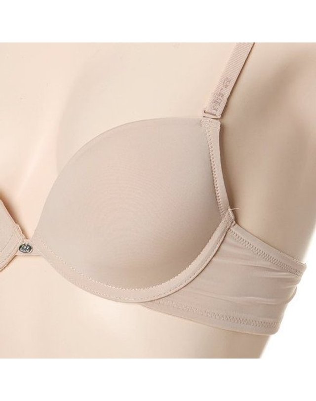원더브라 [갤러리아] 베이지 기본 푸쉬업브라(70B/C,D컵) WBWBR0I01T-BE 착용컷