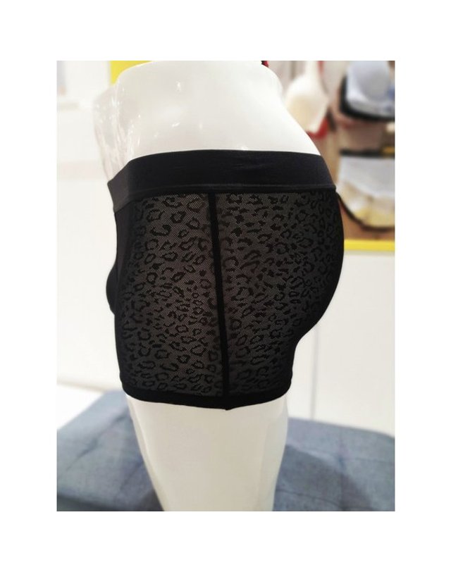 원더브라 [갤러리아] WBX 블랙 호피 시스루 레이스 망사 남드로즈(95~110) WBMDR3I42T 착용컷