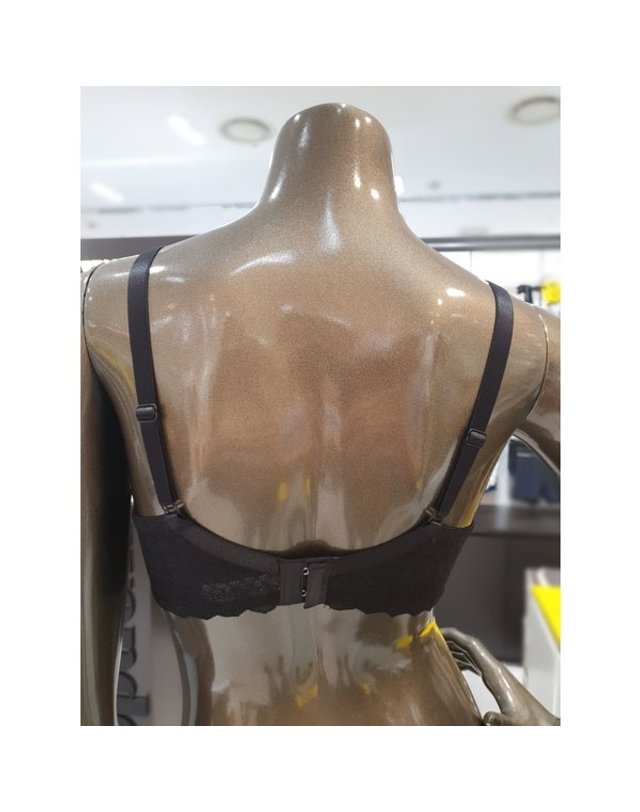 원더브라 [갤러리아] 바이올렛 원더핏 노와이어브라(A~C컵) WBWBR3J51T 착용컷