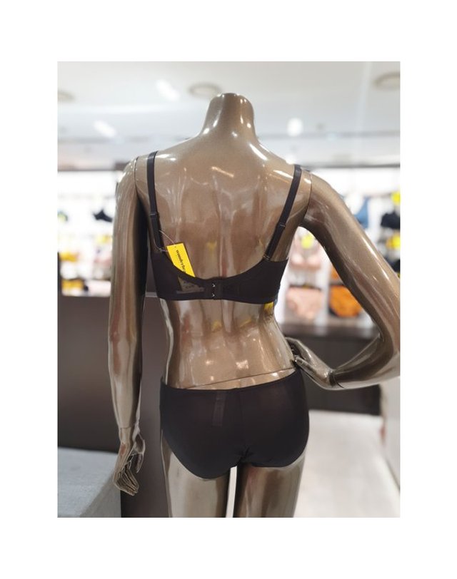 원더브라 [갤러리아] 블랙 풀커버리지 노와이어 브라팬티세트(70A,70B,A~D컵)3M12T 착용컷