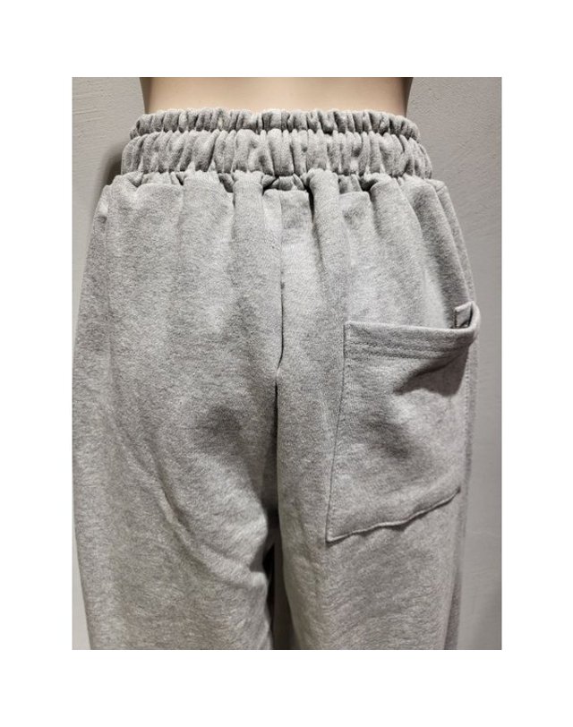 바인드 [갤러리아] [바인드]25W_WN_SIDE INCISED SWEAT PANTS(DMFW9-MPL041 착용컷
