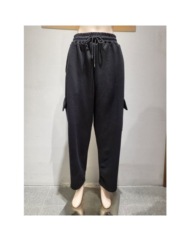 바인드 [갤러리아] [바인드]25W_WN_PLUS CARGO SWEAT PANTS(DMFW9-MPL031) 착용컷