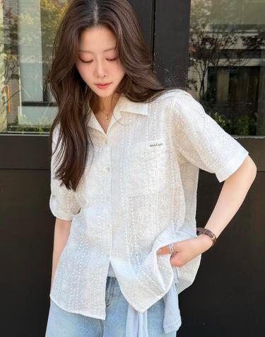 올리브 아뜰리에 플라워 셔츠 - 화이트