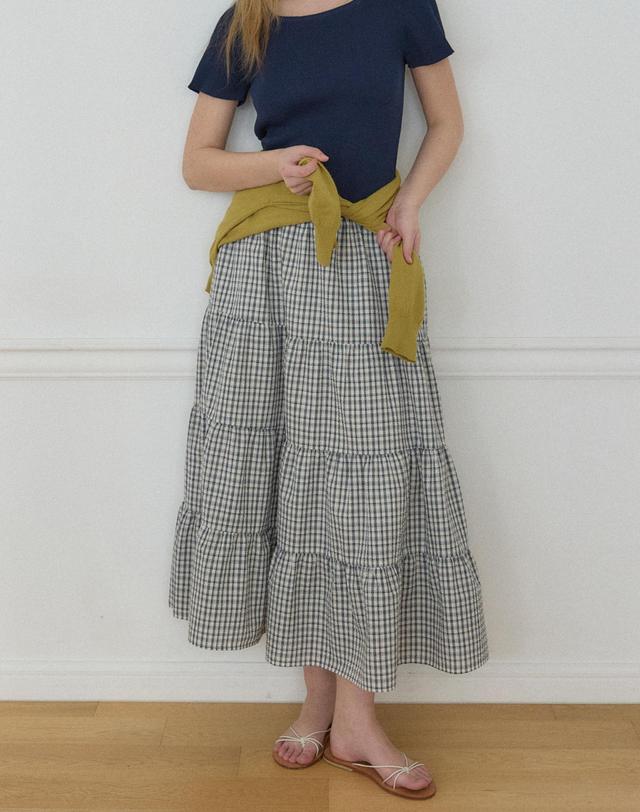 아워호프 시어서커 캉캉 밴딩 스커트 - Navy Check 착용컷