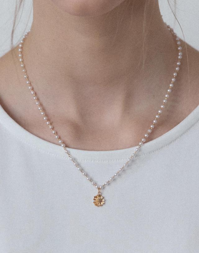 아워호프 마가렛 펄 체인 네크리스 - Gold 착용컷