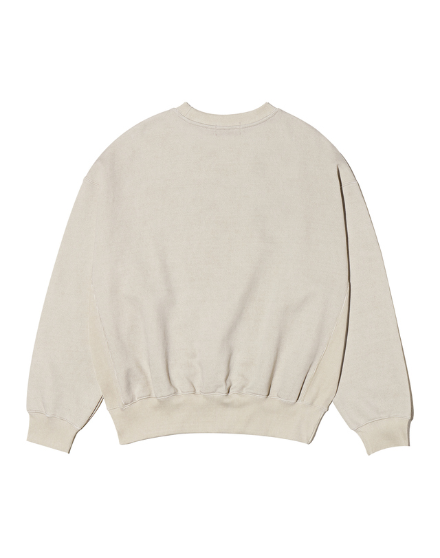 데이브앤데이즈 CLASSIC WASHED SWEATSHIRT (BEIGE) 화이트 착용컷