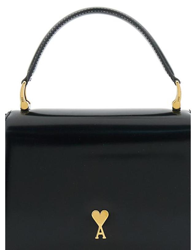 아미 [명품] 26SS 아미 스몰 하트 로고 글레이즈드 레더 파리 탑 핸들 백 ULL718 AL0139 001 BLACK DOM 착용컷
