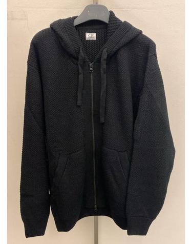 [명품] 씨피 컴퍼니 집업 니트 17CMKN254A006595A999 BLACK DOM