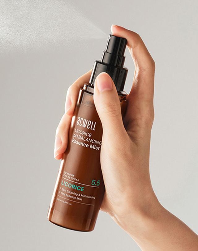 아크웰 감초수 PH밸런싱 에센스 미스트 100ml 착용컷