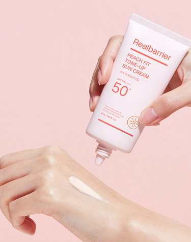 리얼베리어 피치 핏 톤업 선크림 SPF 50+ PA++++ 50ml