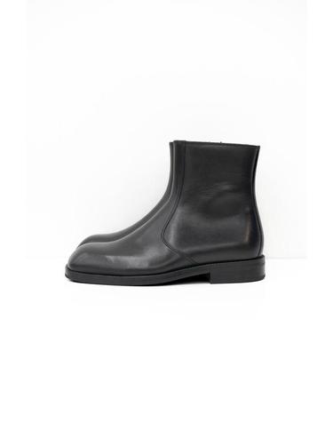 [명품] 26FW 르메르 지퍼 앵클 샤이니 레더 부츠 FO0236 LL0106 999 BLACK DOM