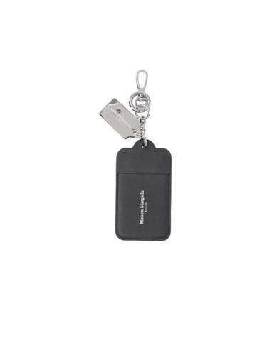 [명품] 26FW 마르지엘라 키링 SA2UA0016 P4745 T8013 BLACK DOM