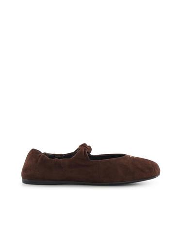 [명품] 26FW 미우미우 주름 스웨이드 발레리나 플랫 슈즈 5F340E 008 F0003 DARK BROWN DOM