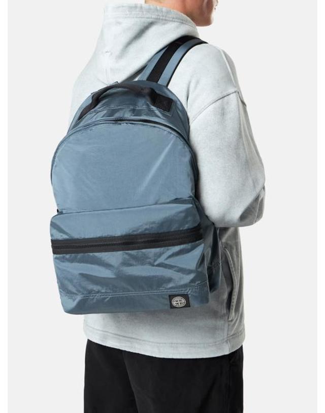 스톤아일랜드 [명품] 26SS 스톤 아일랜드 패디드 스트랩 백팩 L1S15 9200010 S0251 V0024 AVIO BLUE DOM 착용컷