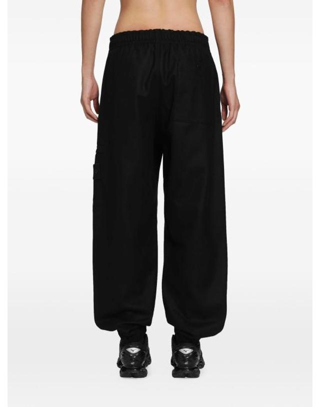 스톤아일랜드 [명품] 26FW 스톤 아일랜드 트레이닝 조거 팬츠 L2S15 3100024 S0F24 V0029 BLACK DOM 착용컷
