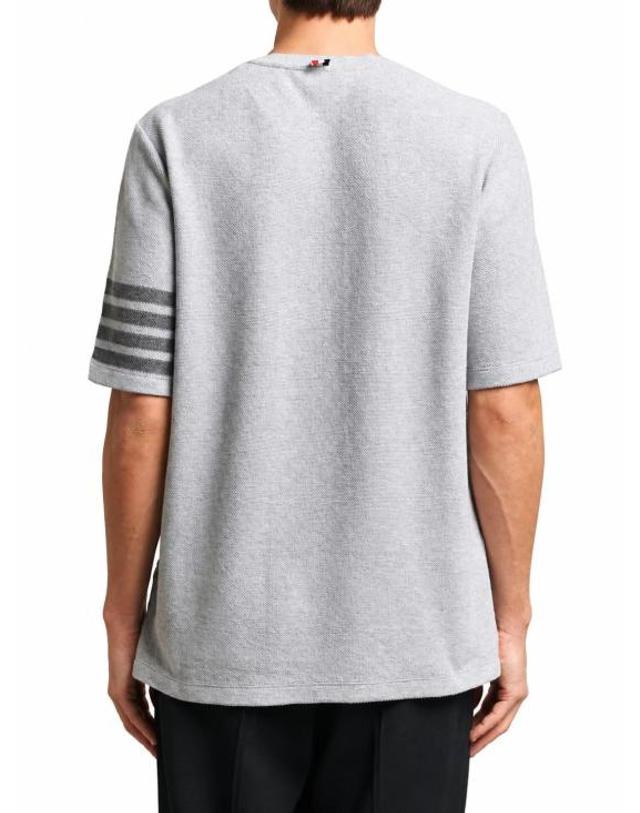 톰브라운 [명품] 26SS 톰브라운 텍스처드 피케 4바 티 MJS296A J0248 050 PALE GREY DOM 착용컷
