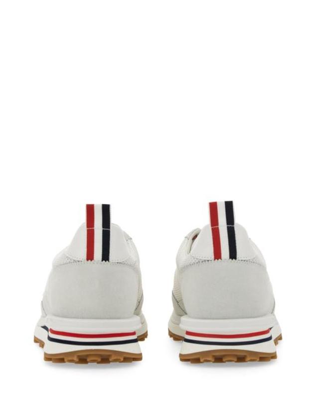 톰브라운 [명품] 26FW 톰브라운 파인 키드 스웨이드 테크 러너 베이지 MFD180A 03050 100 WHITE GREY DOM 착용컷