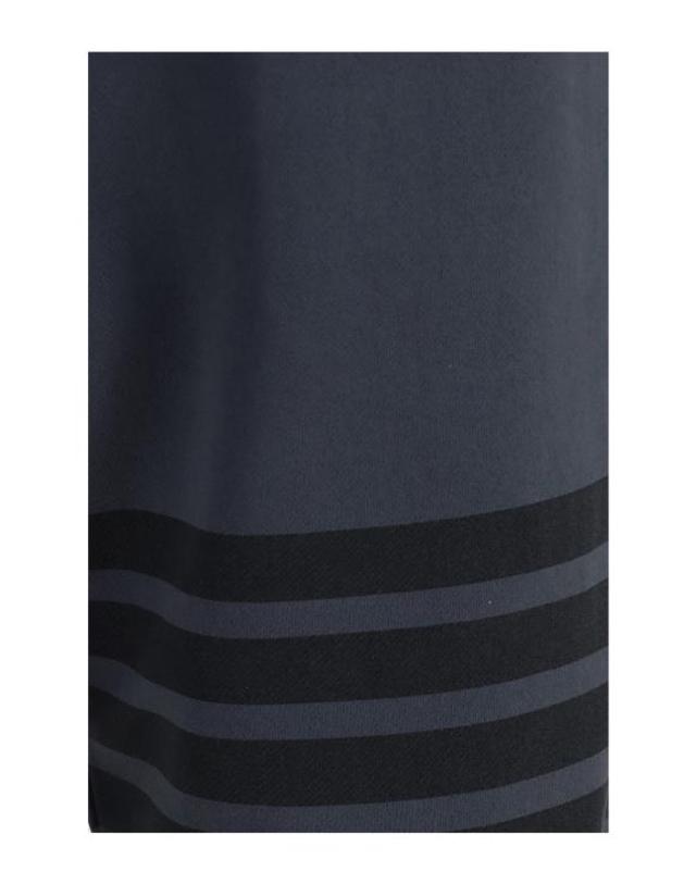 톰브라운 [명품] 26FW 톰브라운 트레이닝 조거 팬츠 MJQ250A J0330 015 CHARCOAL DOM 착용컷